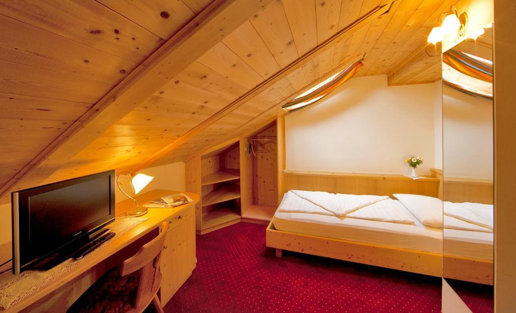 Hotel Rainegg Olang Δωμάτιο φωτογραφία